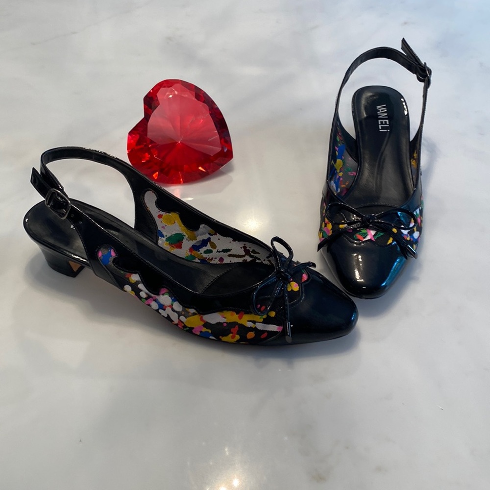 Small heel and Fun colors